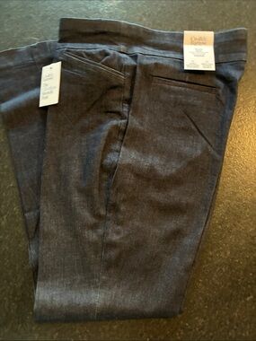Croft & Barrow women’s Dark denim Effortless Stretch Pant 16 Regular NWT